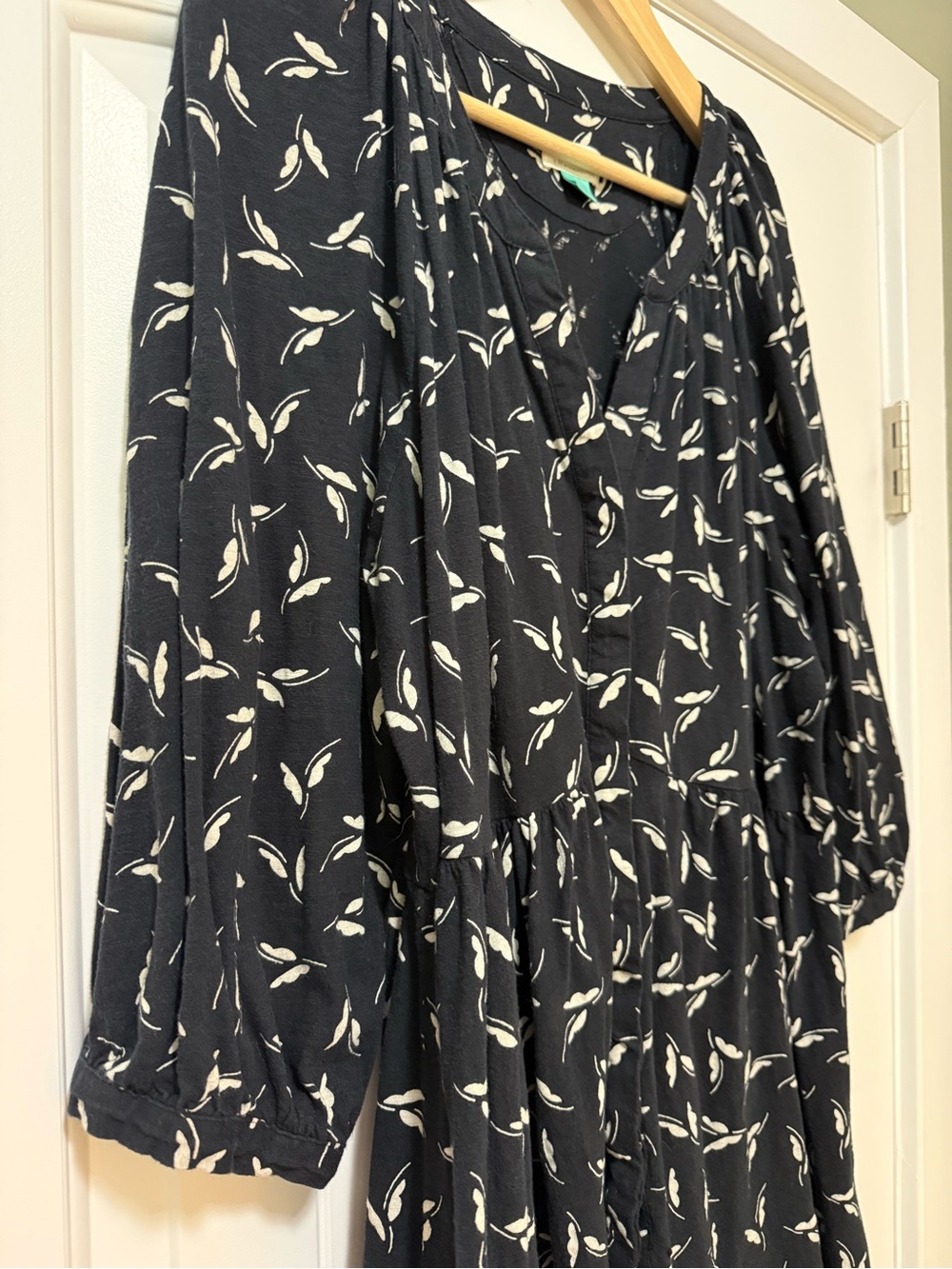 Maeve Black Floral Tiered Women’s Knit Top 2X - Picture 4 of 7
